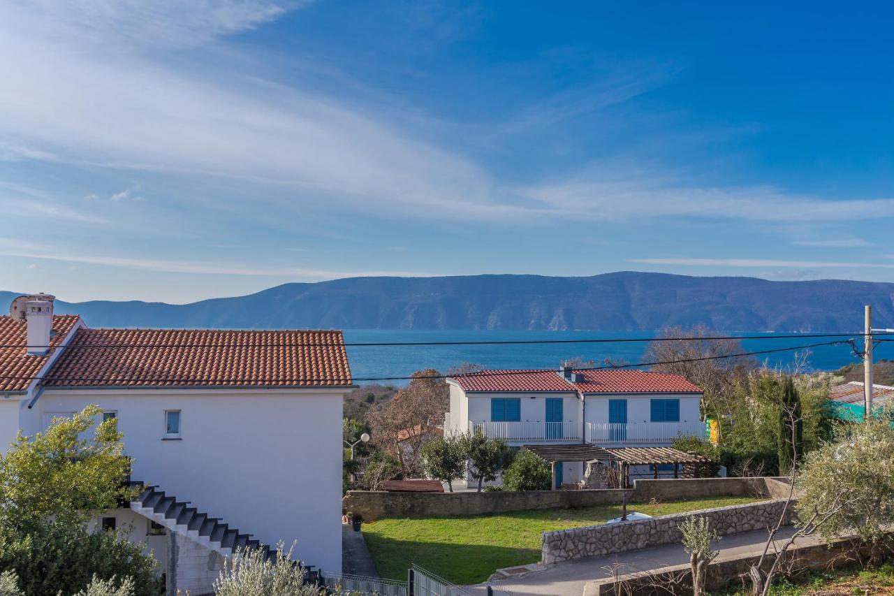 Holiday House Villa Andro Pinezići المظهر الخارجي الصورة